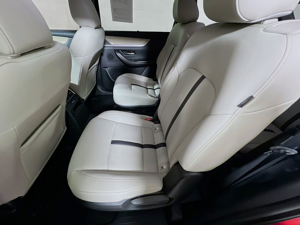 Used 2024 MAZDA CX-90 Plug-In Hybrid w/ Preferred image 21