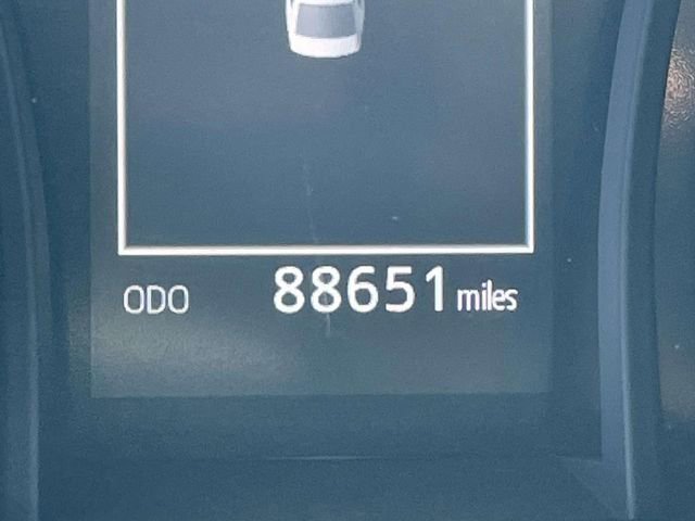 Used 2021 Toyota Camry LE image 18