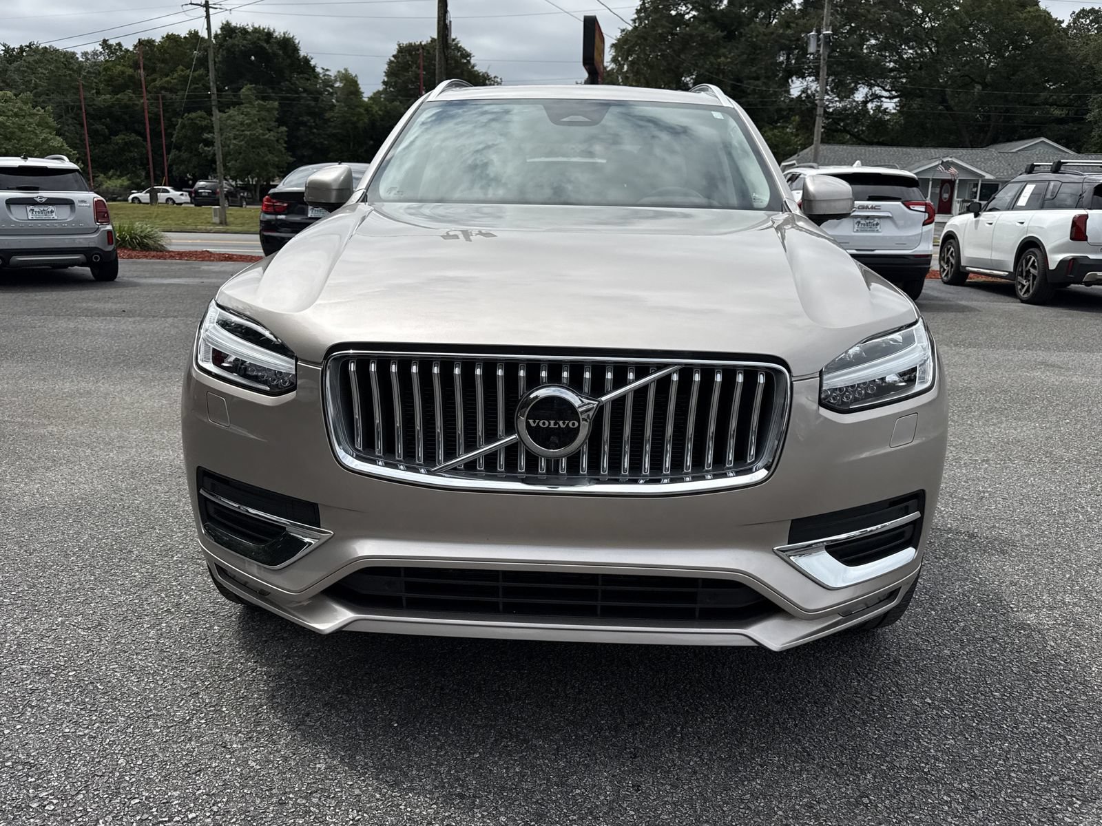 Used 2023 Volvo XC90 B6 Plus AWD/4WD image 8