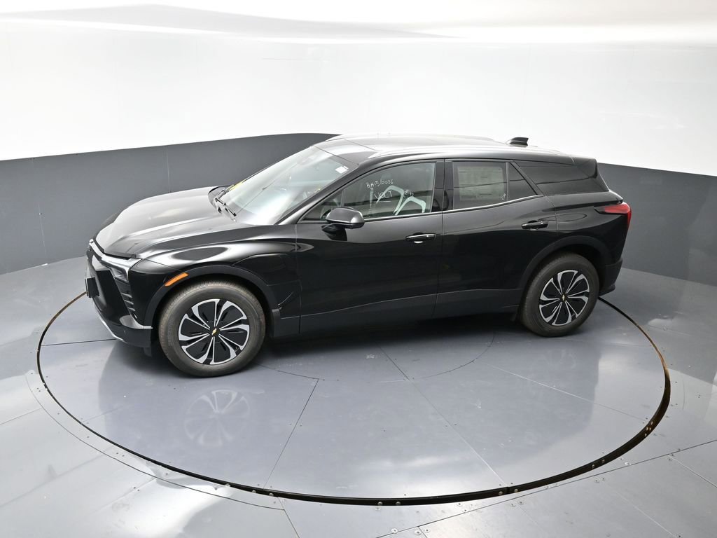 New 2026 Chevrolet Blazer EV LT image 38