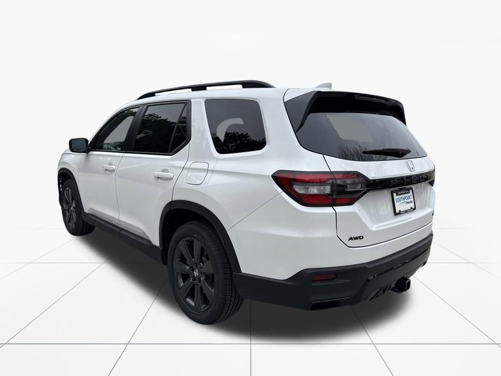New 2026 Honda Pilot Sport image 6