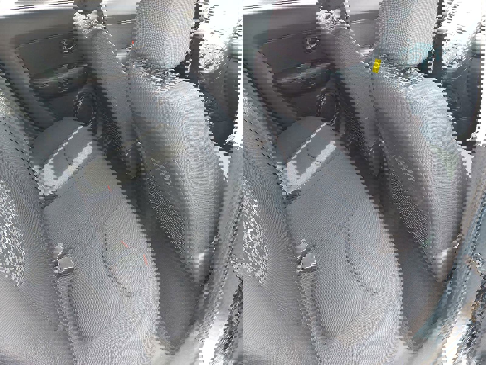 Used 2011 Kia Soul + image 12