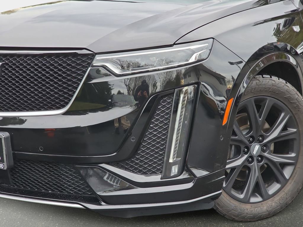 Used 2020 Cadillac XT6 Sport w/ Platinum Package image 36