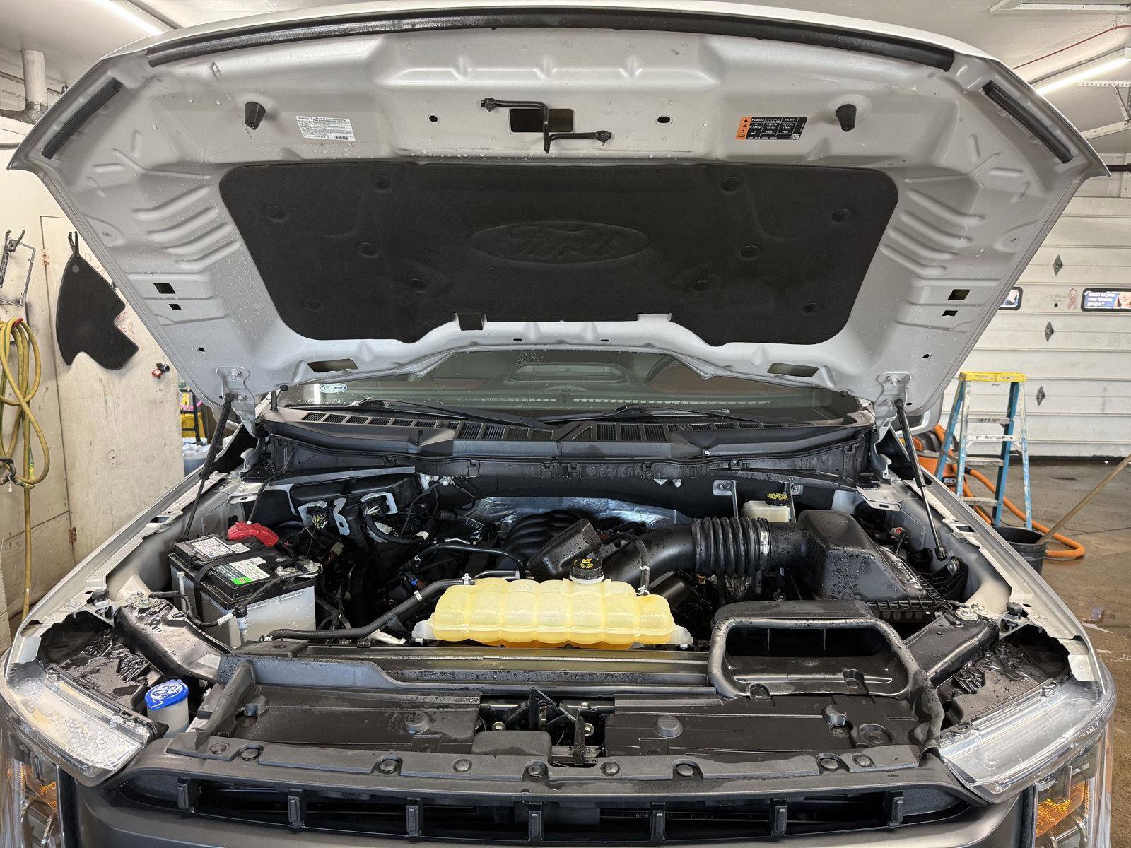 Used 2022 Ford F150 Lariat w/ Max Trailer Tow Package image 24