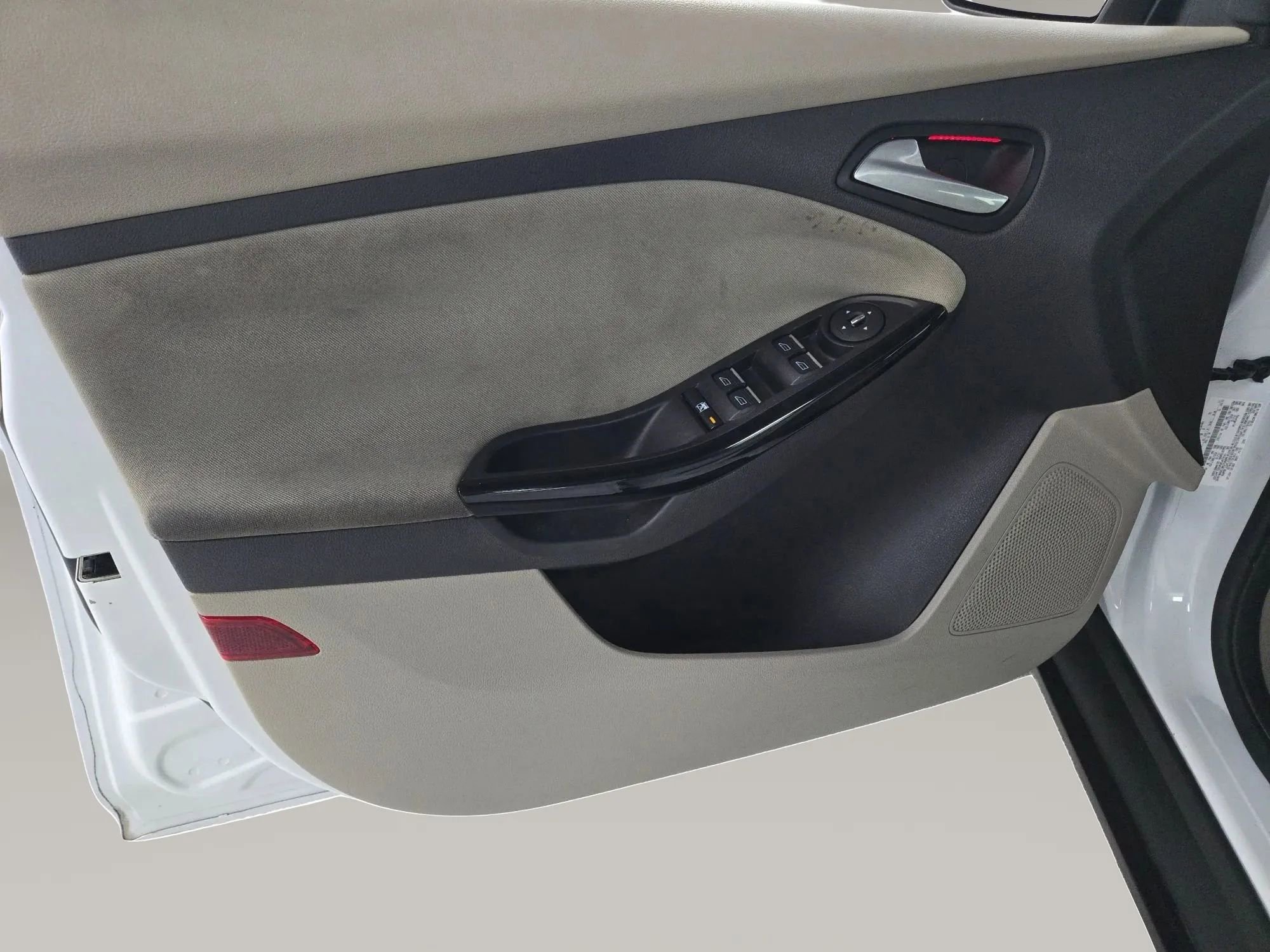 Used 2014 Ford Focus Electric Hatchback image 21