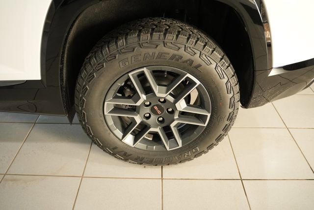 New 2026 GMC Terrain AT4 w/ Convenience Package III image 10