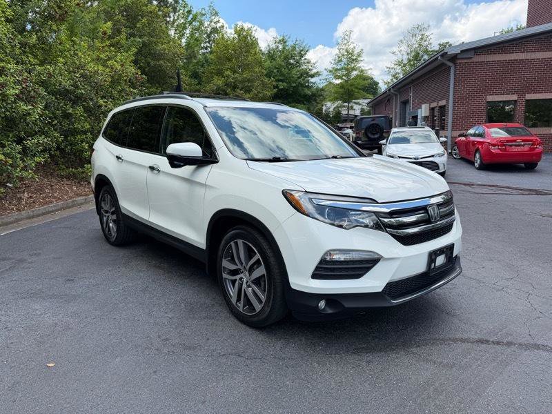 Used 2016 Honda Pilot Touring image 11