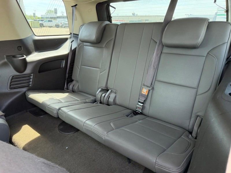 Used 2017 GMC Yukon Denali w/ Open Road Package image 8