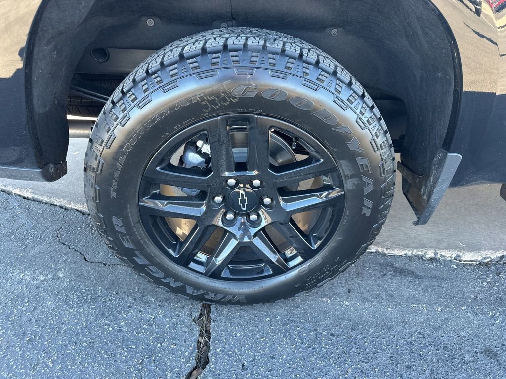 Used 2026 Chevrolet Silverado 1500 High Country w/ Midnight Edition image 37