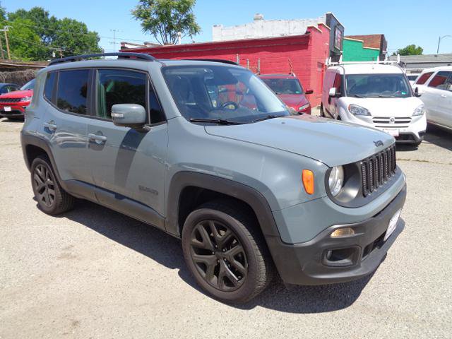 Used 2017 Jeep Renegade Altitude AWD/4WD image 29