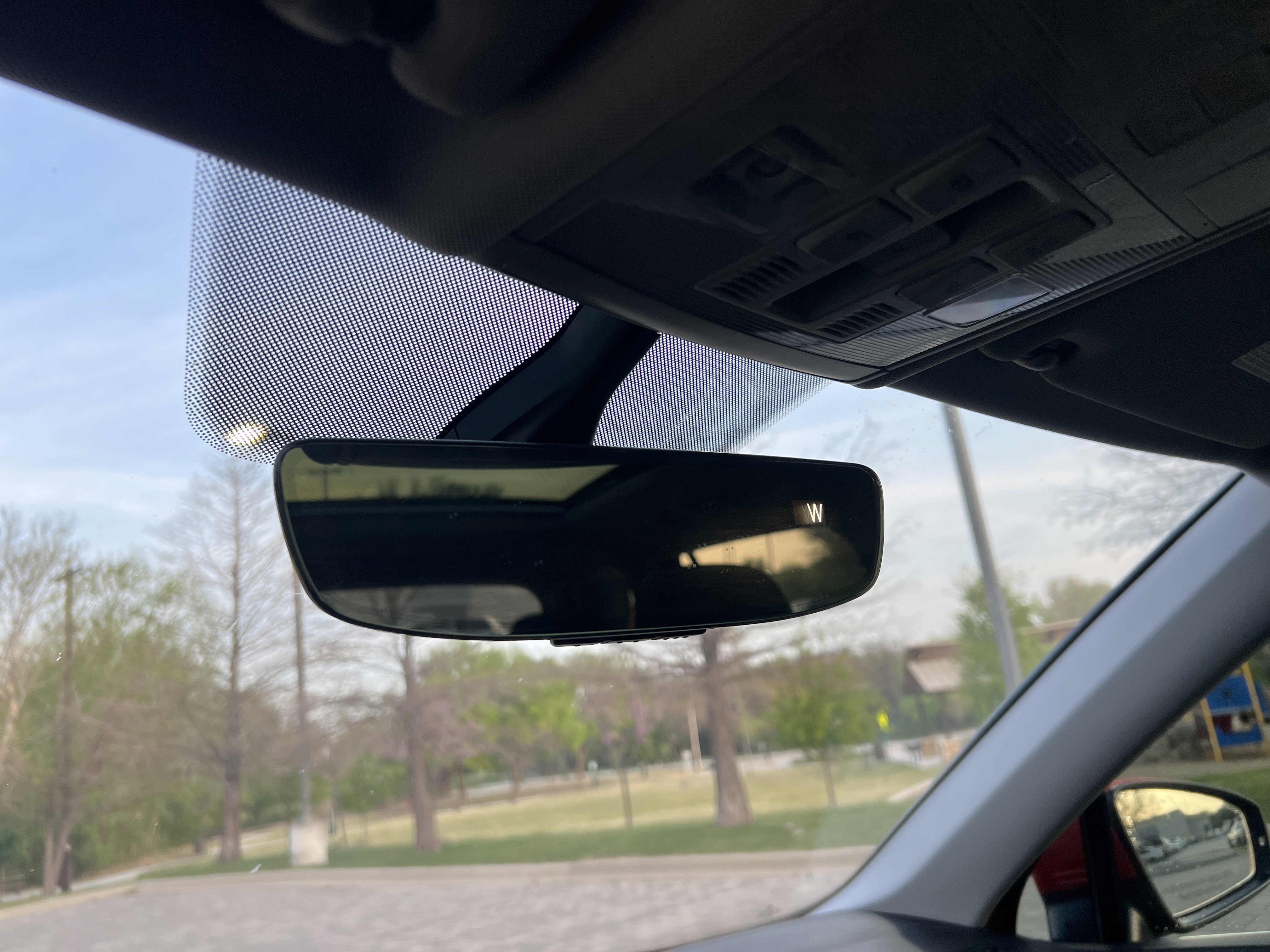 Used 2019 Volkswagen Tiguan SEL image 25