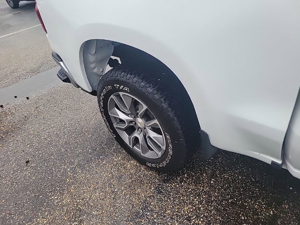 Used 2021 Chevrolet Silverado 1500 LT image 13