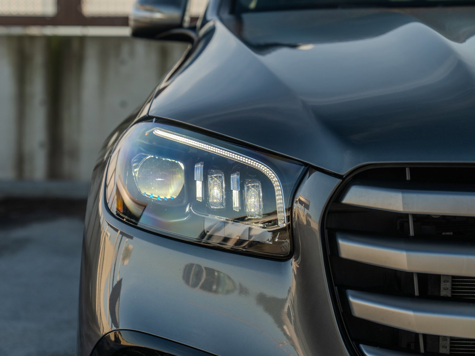 Used 2025 Mercedes-Benz GLS 450 4MATIC image 7