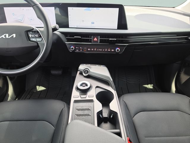 Used 2024 Kia EV6 Wind RWD image 25