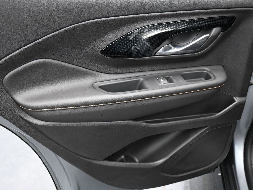 Used 2024 GMC Terrain AT4 w/ Infotainment Package II image 13