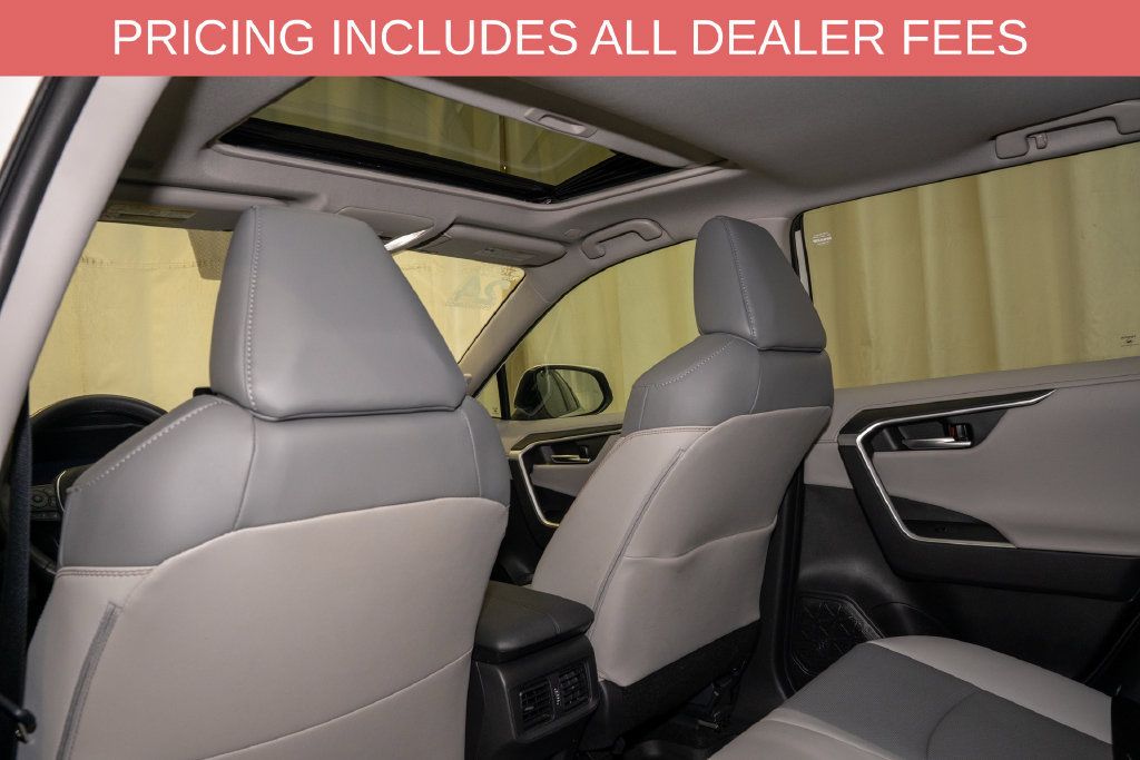 Used 2024 Toyota RAV4 Limited FWD image 10