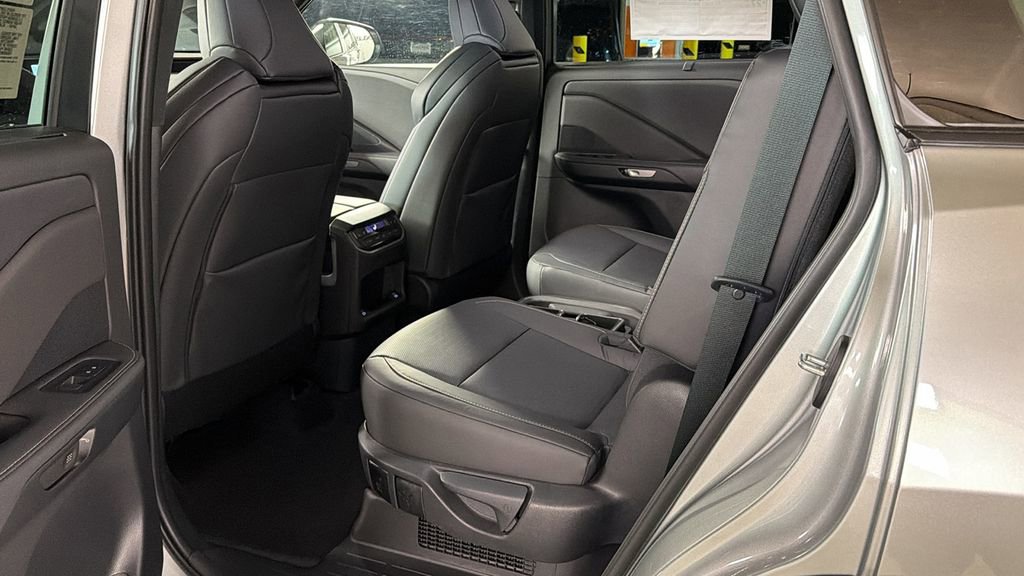 New 2026 Lexus TX 500h AWD image 10