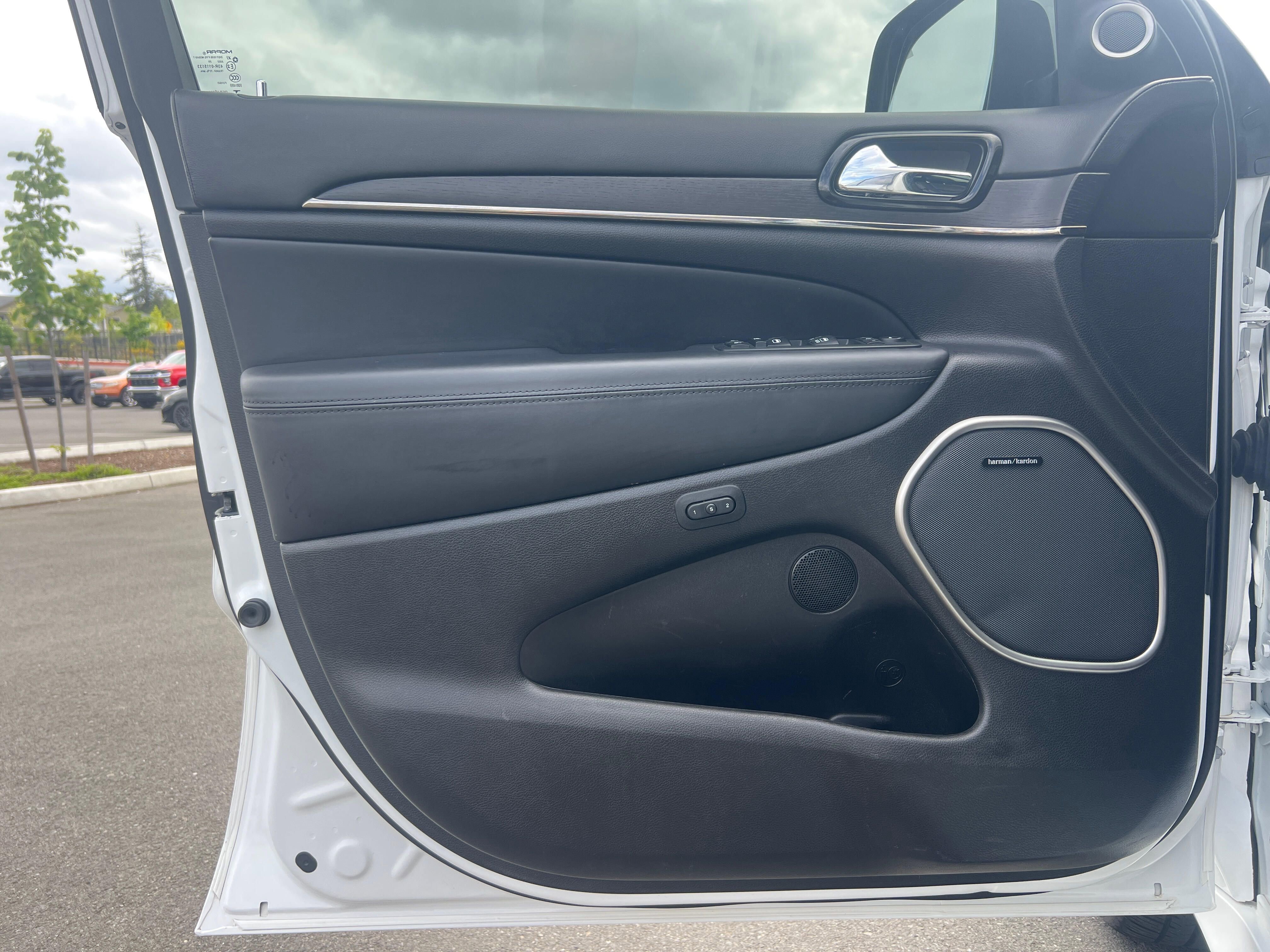 Used 2020 Jeep Grand Cherokee High Altitude image 23