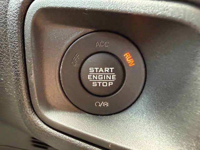 Certified 2024 Jeep Gladiator Sport AWD/4WD image 31