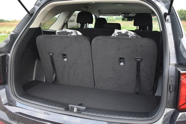 New 2026 Kia Sorento LX FWD image 16