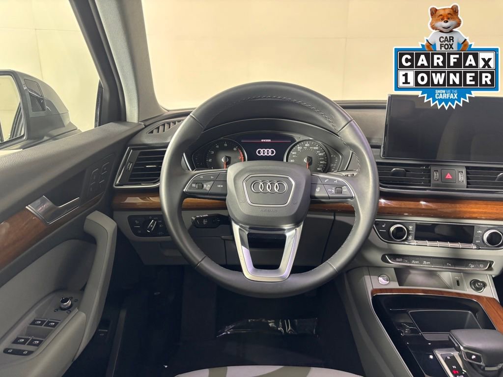 Used 2023 Audi Q5 2.0T Premium w/ Convenience Package image 14