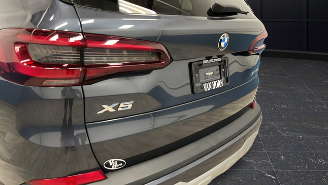 Used 2021 BMW X5 xDrive40i w/ Executive Package AWD/4WD image 40