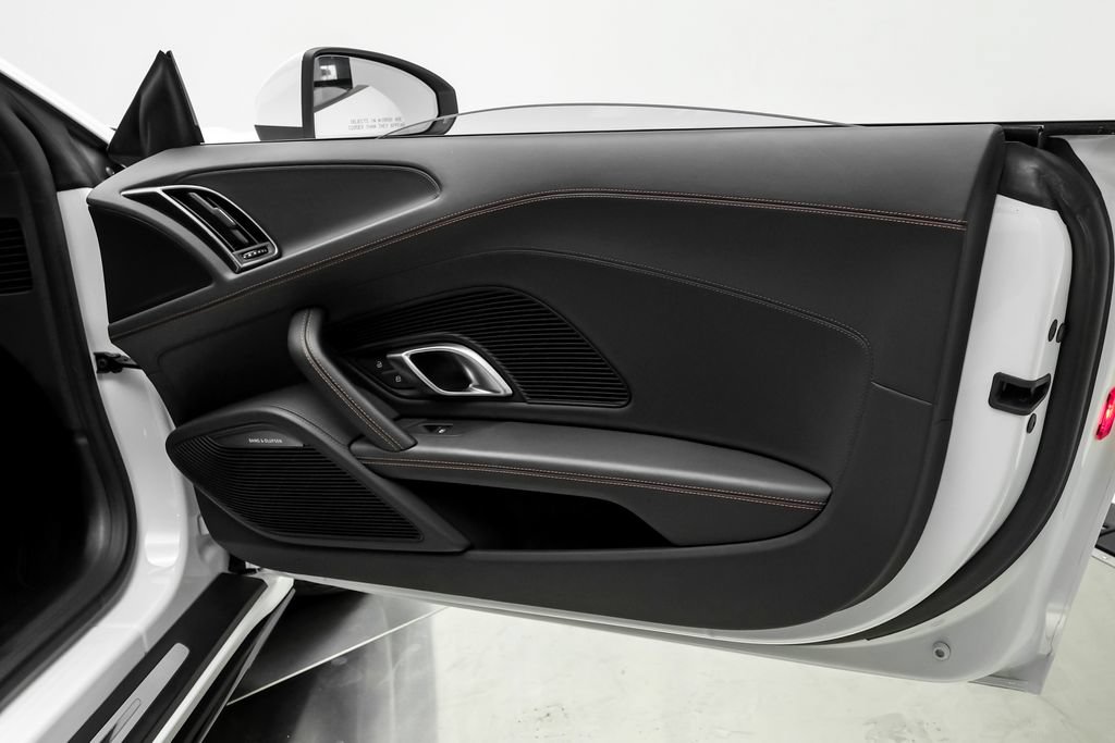 Used 2021 Audi R8 V10 RWD image 38