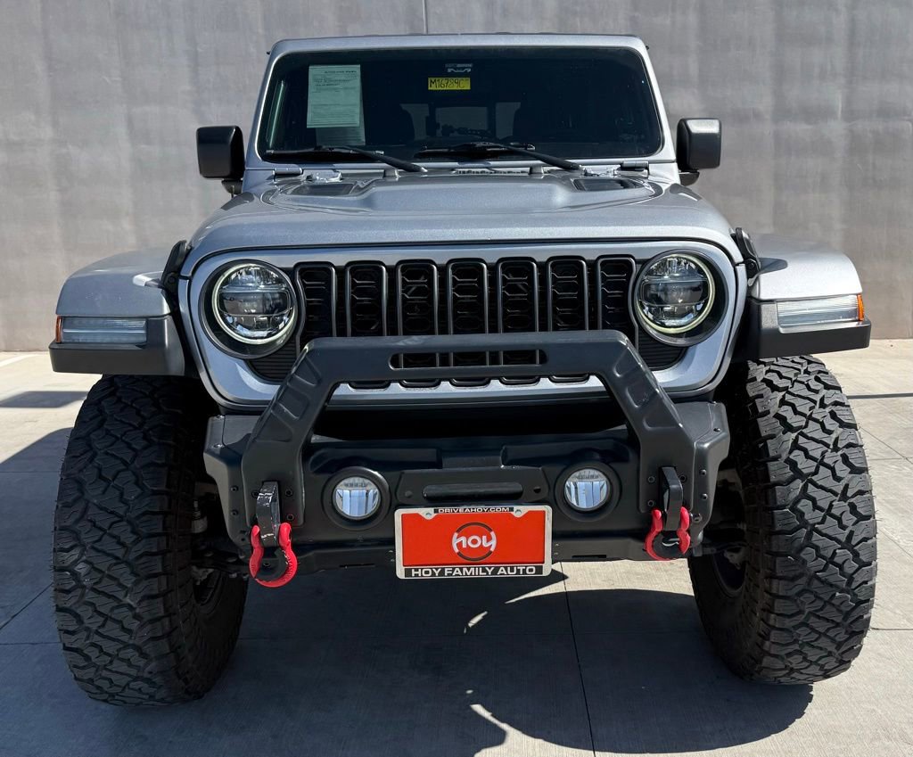 Used 2020 Jeep Gladiator Rubicon AWD/4WD image 2