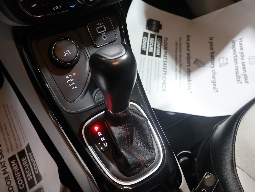 Used 2019 Jeep Compass Limited image 38