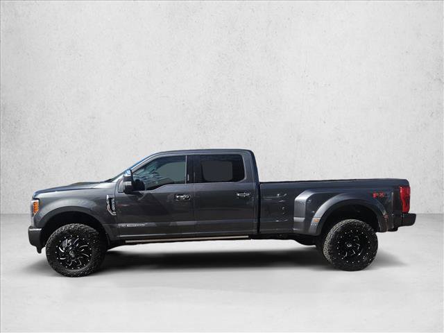 Used 2018 Ford F350 Platinum w/ Platinum Ultimate Package AWD/4WD image 3