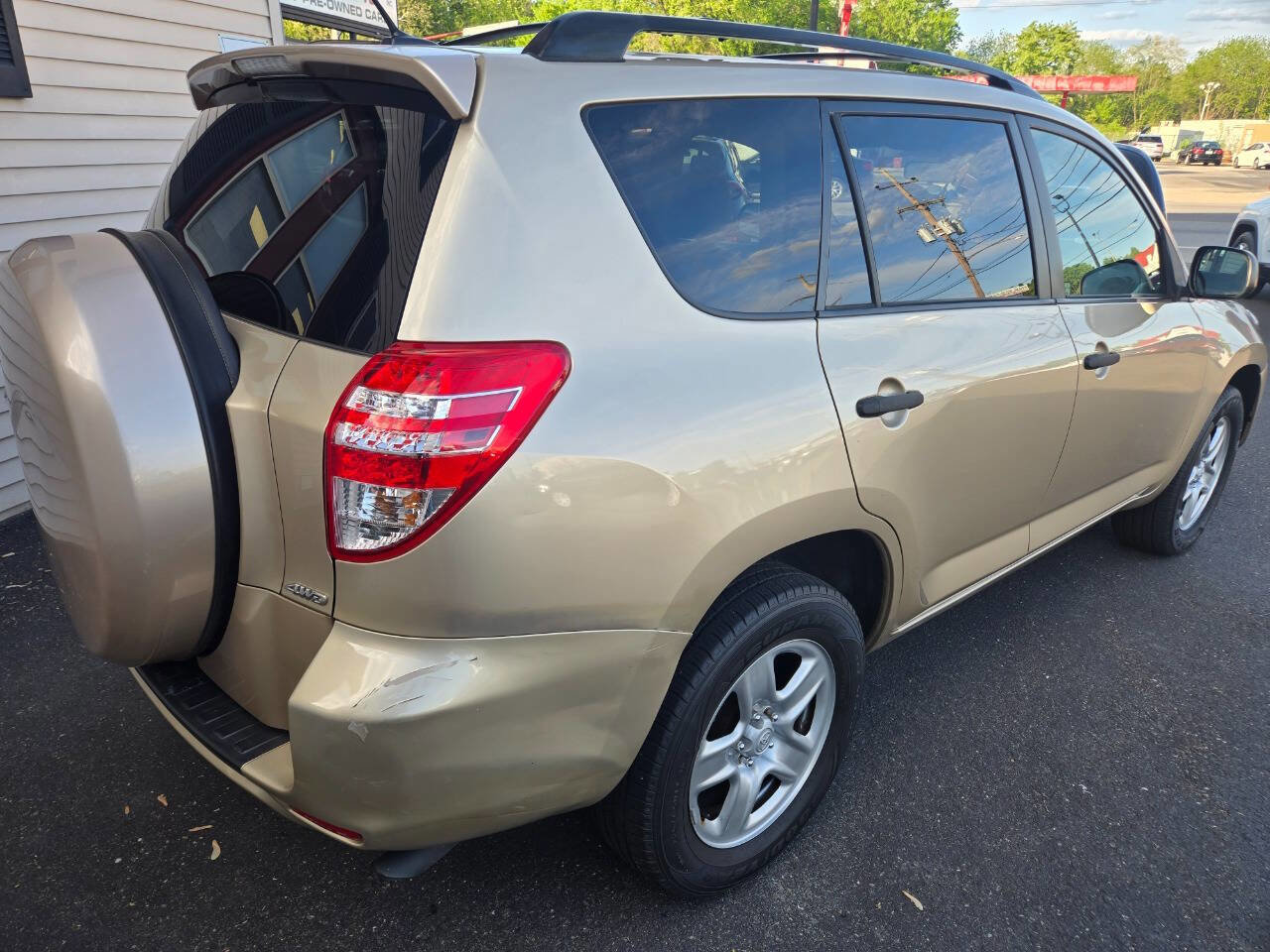 Used 2011 Toyota RAV4 4WD w/ Base L4 Extra Value Pkg image 6