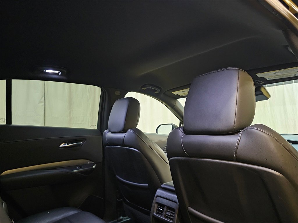 Used 2020 Cadillac XT4 Premium Luxury image 15