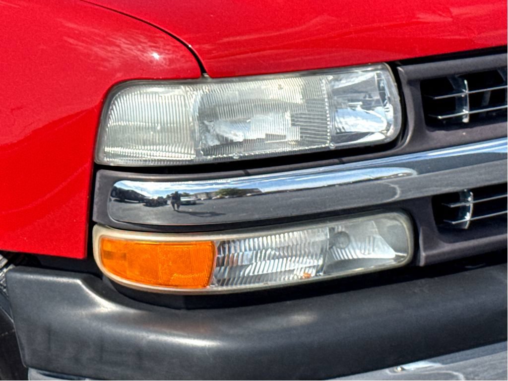 Used 2001 Chevrolet Silverado 1500 LT RWD image 5