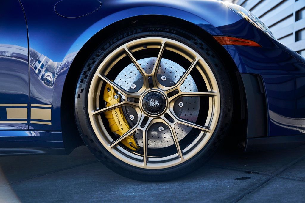 Used 2025 Porsche 911 GT3 w/ Chrono Package RWD image 27