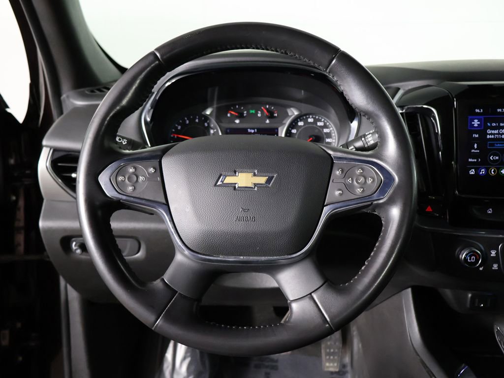 Used 2022 Chevrolet Traverse LT FWD image 37