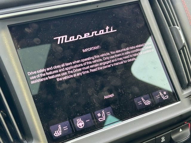 Used 2024 Maserati Levante GT Ultima AWD/4WD image 26