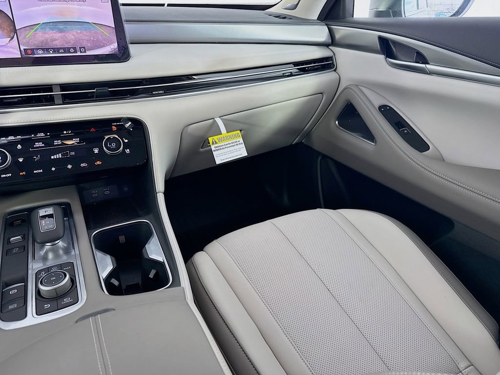 Certified 2026 INFINITI QX60 Luxe w/ Cargo Package image 25