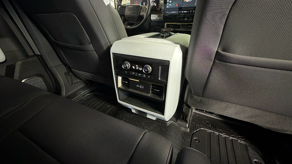Certified 2025 GMC Hummer EV 3X AWD/4WD image 32