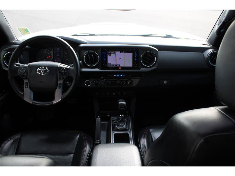 Used 2019 Toyota Tacoma TRD Pro AWD/4WD image 9