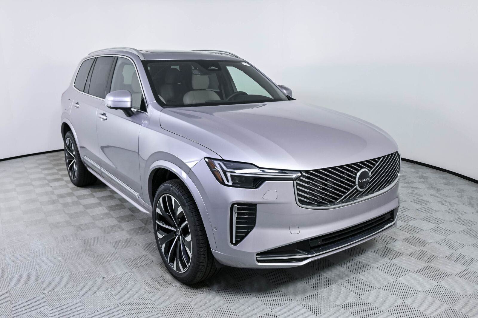 New 2026 Volvo XC90 B6 Plus w/ Protection Package Premier AWD/4WD image 27