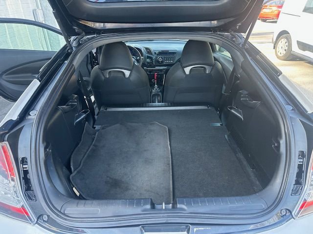 Used 2012 Honda CR-Z EX image 12
