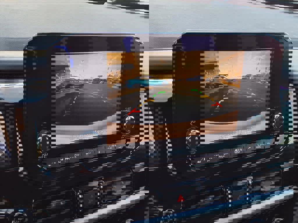 Used 2022 Nissan Pathfinder S image 15