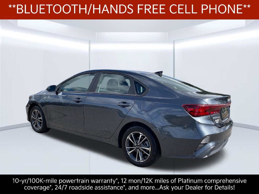 Certified 2023 Kia Forte LXS w/ LXS Technology Package FWD image 4