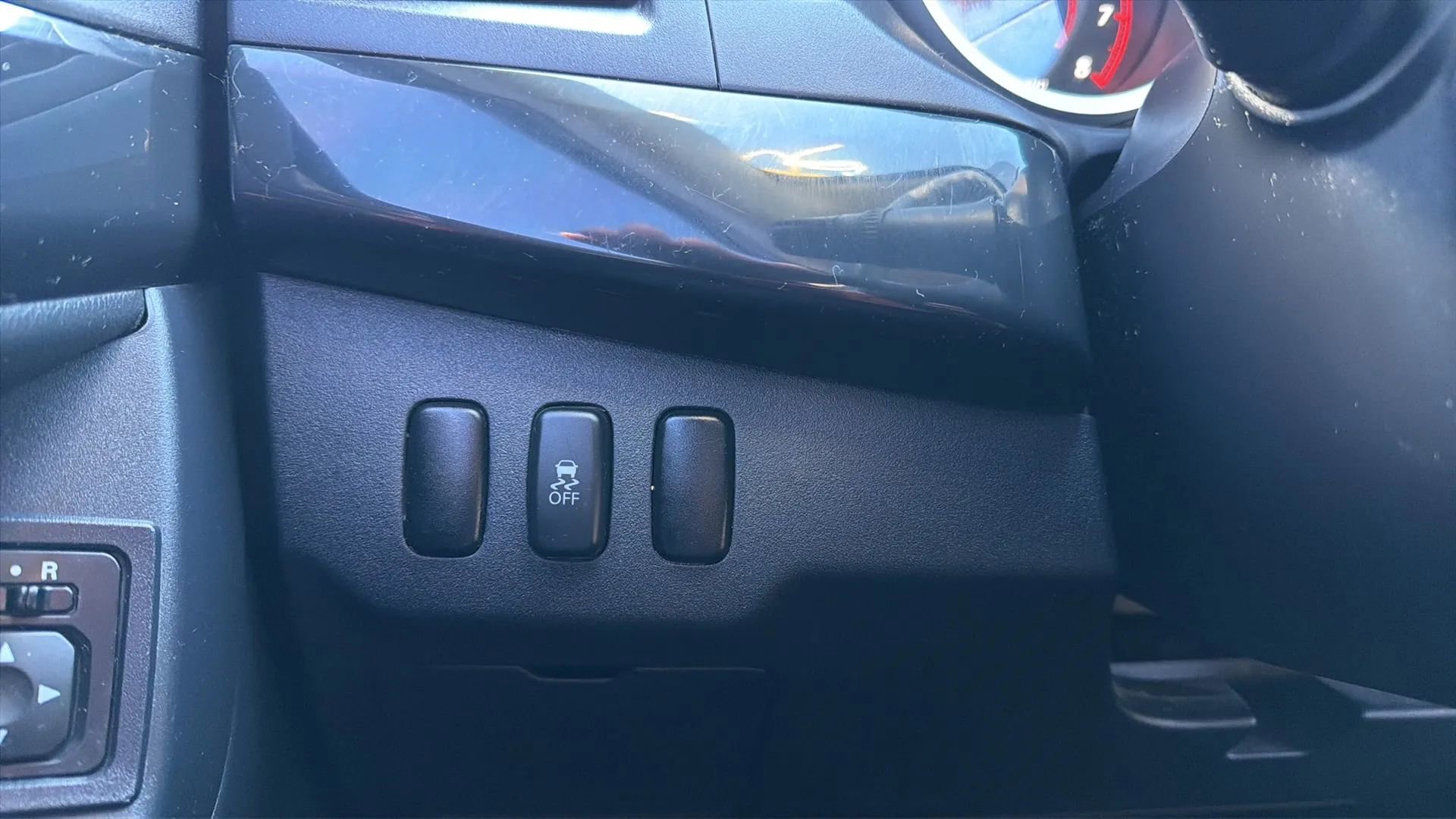 Used 2016 Mitsubishi Lancer ES FWD image 15