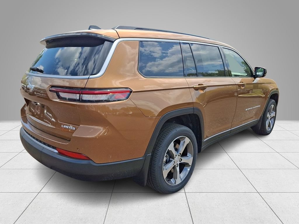 New 2026 Jeep Grand Cherokee L Limited AWD/4WD image 4