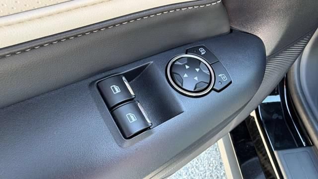 Used 2025 Ford Mustang GT Premium RWD image 25