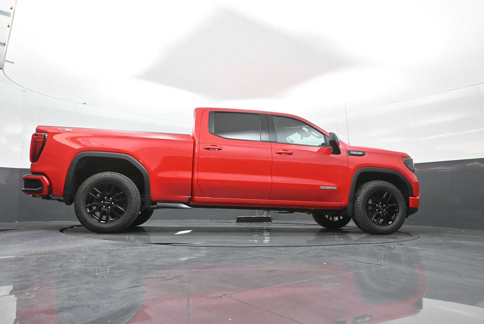 New 2026 GMC Sierra 1500 Elevation image 25