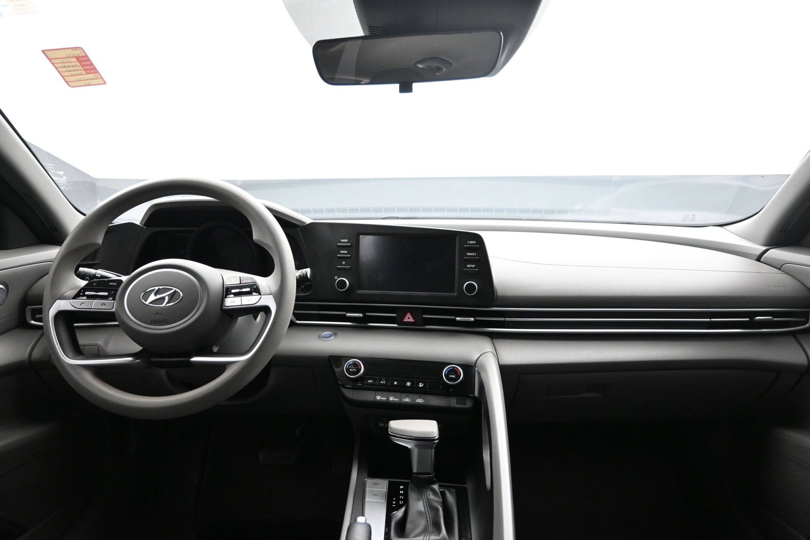 Certified 2021 Hyundai Elantra SEL FWD image 19