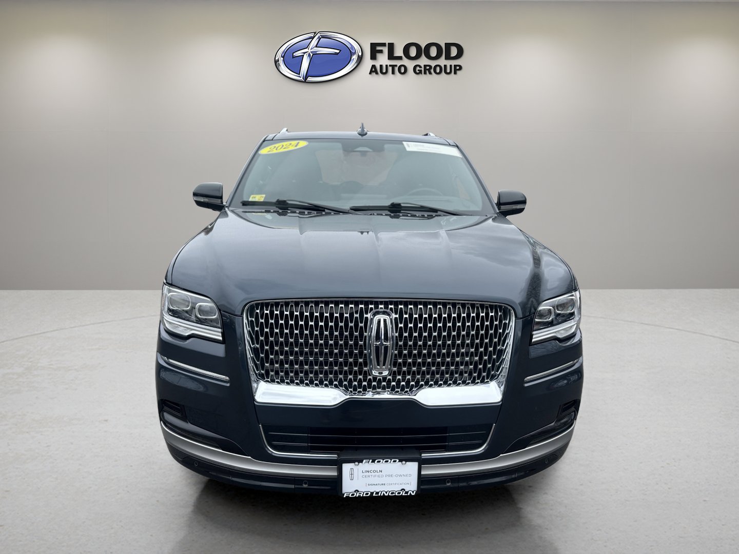 Certified 2024 Lincoln Navigator Reserve AWD/4WD video 2