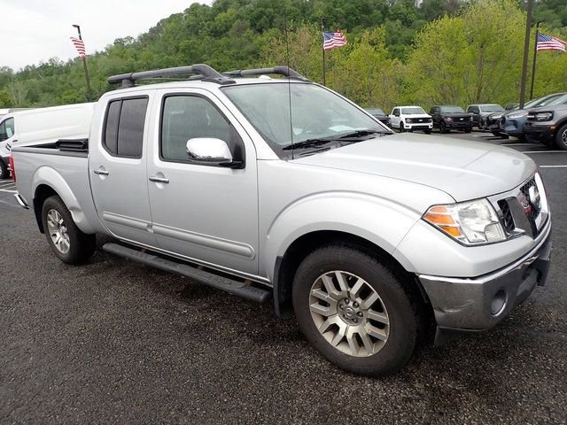 Used 2012 Nissan Frontier SL w/ Moonroof Pkg AWD/4WD image 8